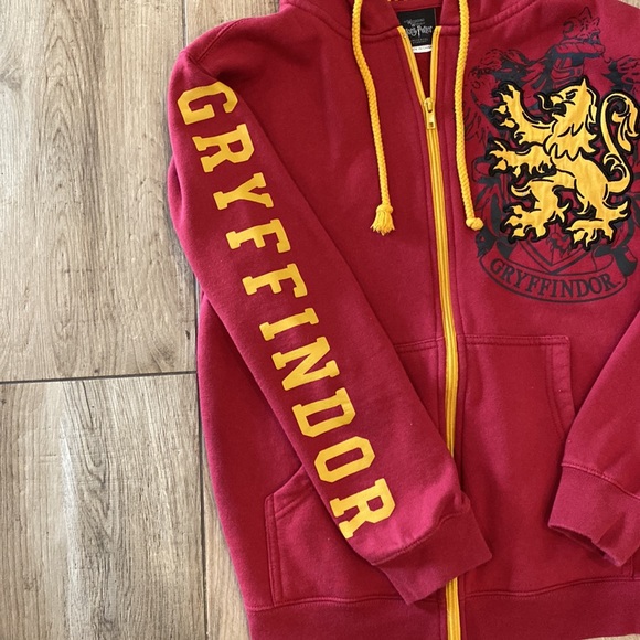 Gryffindor Sweatshirt - Unisex XS - Picture 3 of 6